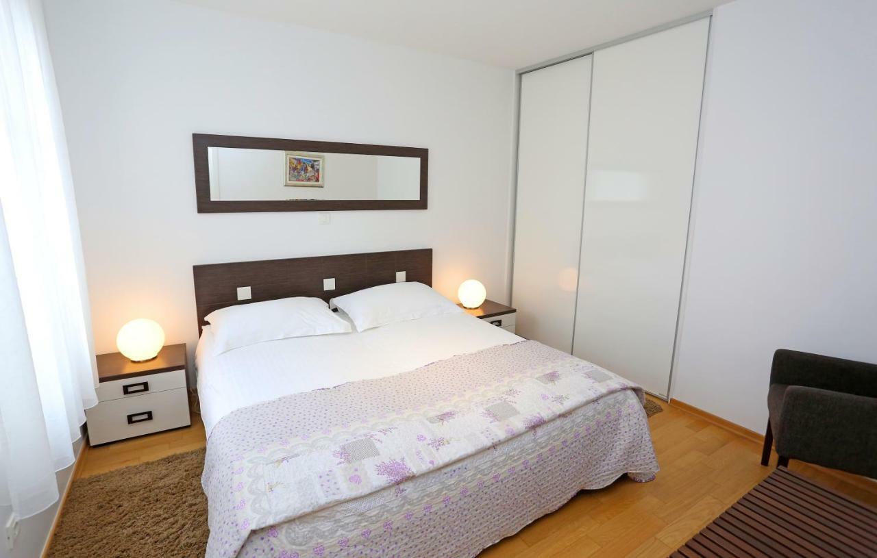 Luxury Apts Leone Split Centre Eksteriør billede