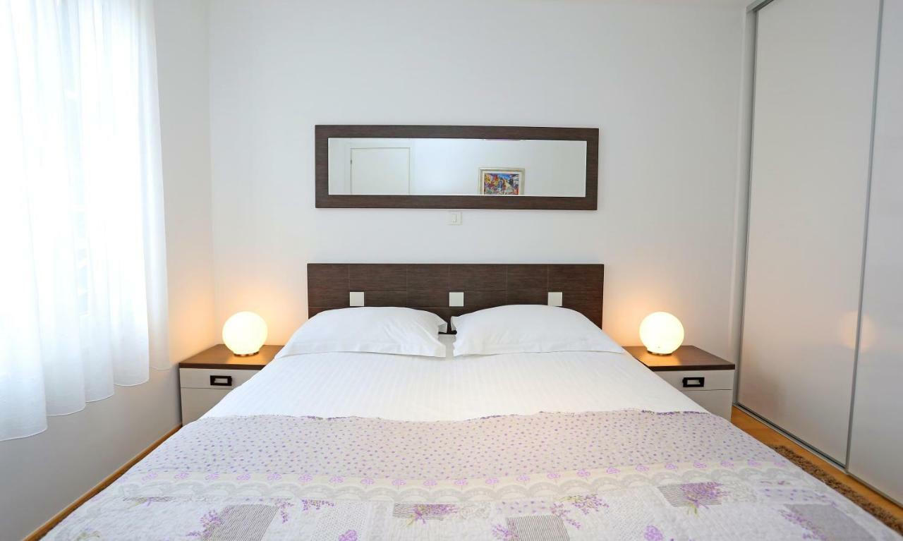Luxury Apts Leone Split Centre Eksteriør billede