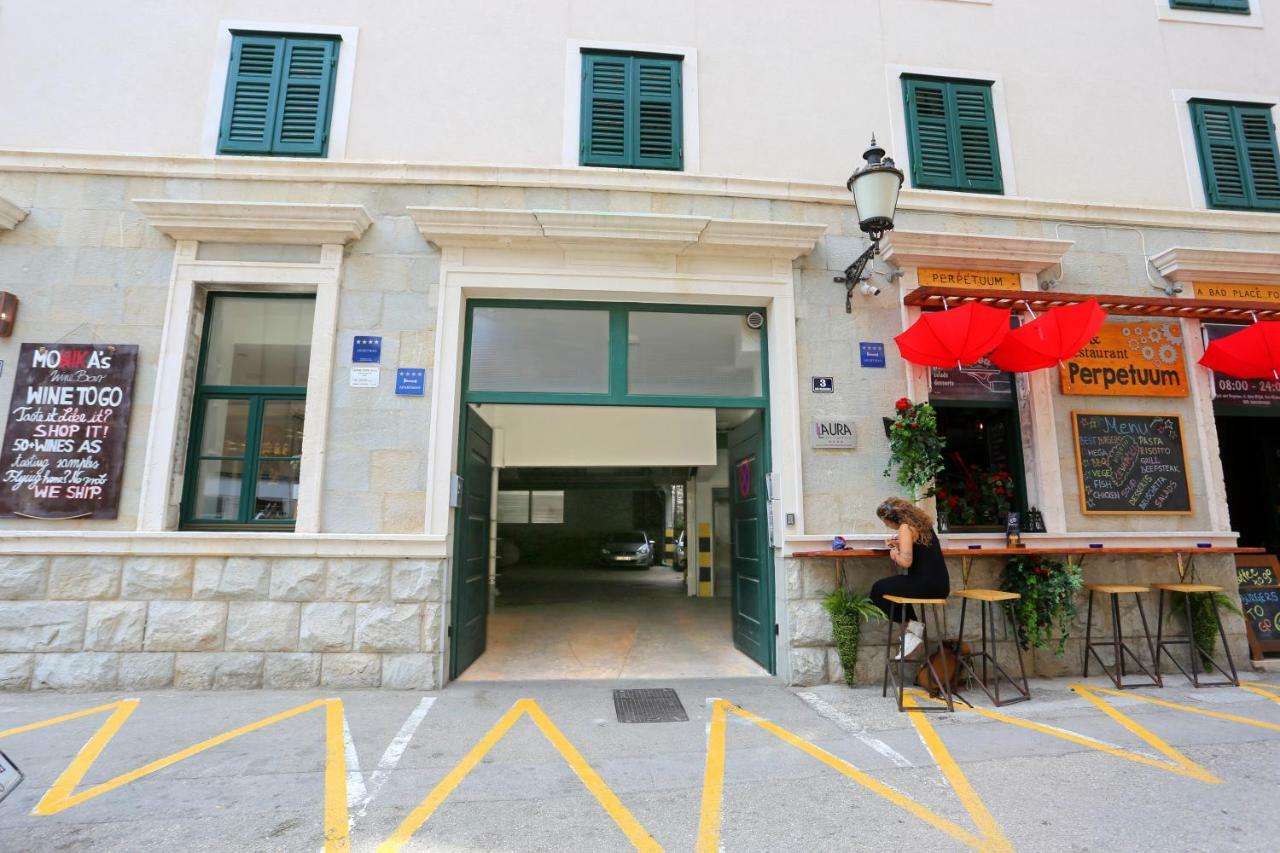 Luxury Apts Leone Split Centre Eksteriør billede