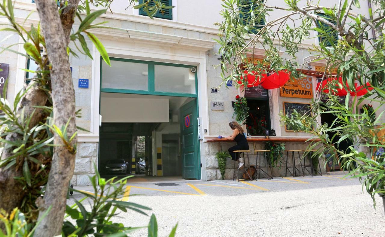 Luxury Apts Leone Split Centre Eksteriør billede