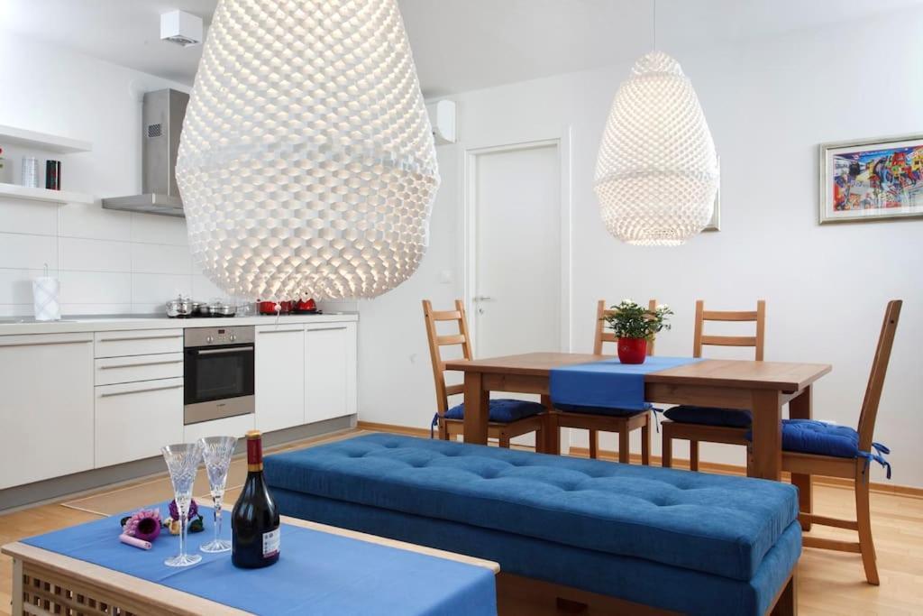 Luxury Apts Leone Split Centre Eksteriør billede